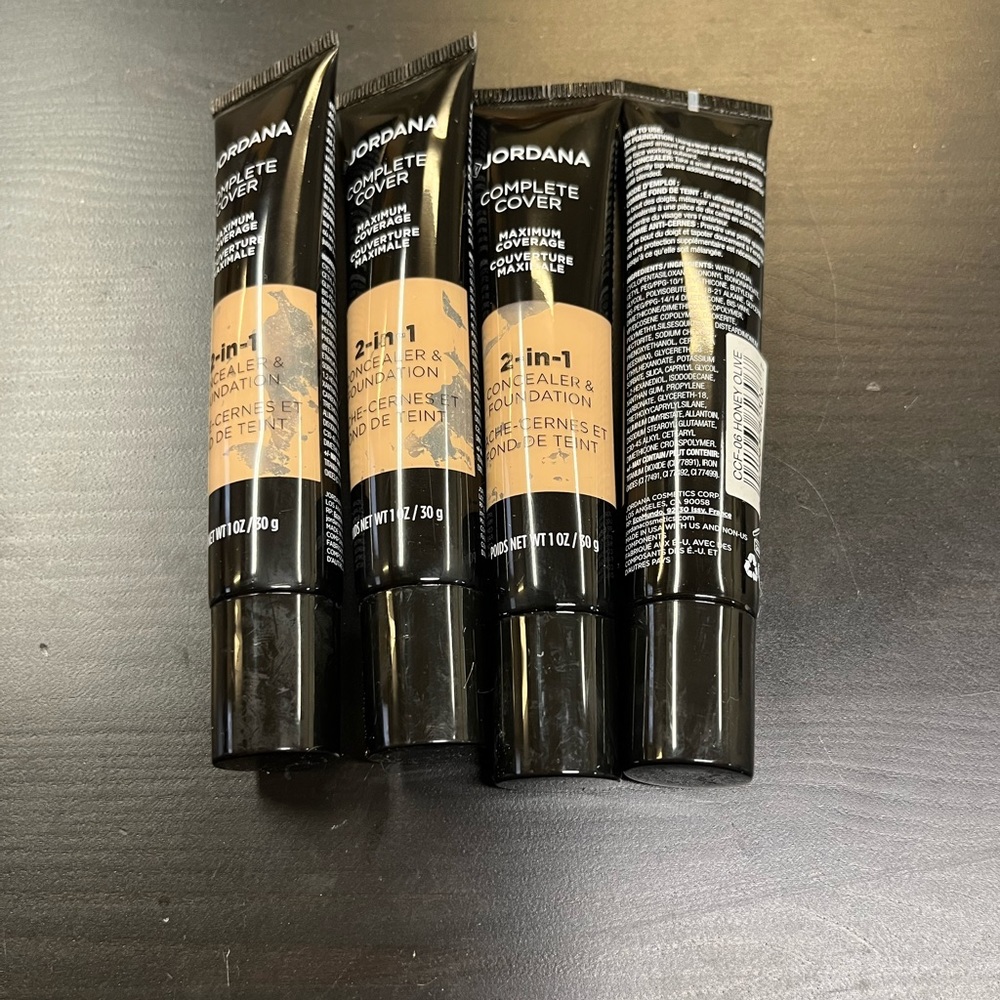 jordana 2-in-1 concealer and foundation in the shade honey olive